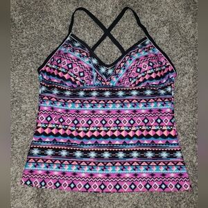 H&M| Geometric Pattern Tankini Swim Top